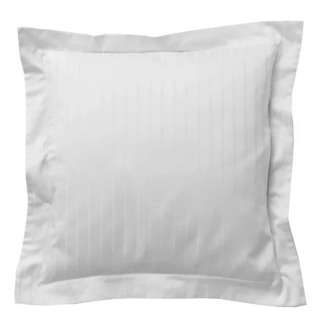 BLANC DES VOSGES Taie d’oreiller satin Divine – Blanc – Taie d’oreiller 50 x 73 cm