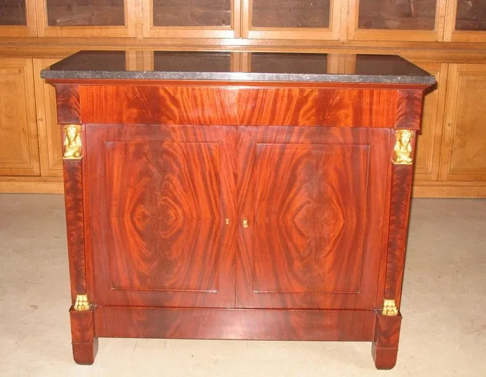 Buffet de style Retour d’Égypte en Acajou XXe