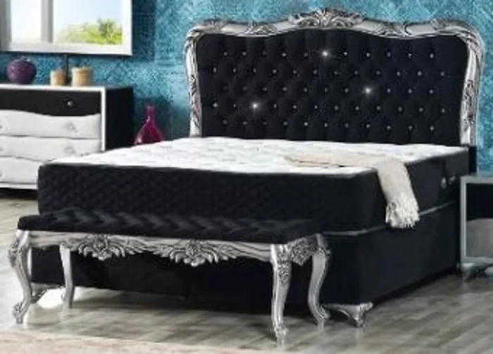 Casa Padrino lit baroque en velours noir / argent – Lit double orné de strass et matelas – Mobilier de Chambre Baroque
