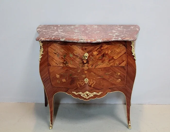 Commode Louis XV en Marqueterie XVIIIe