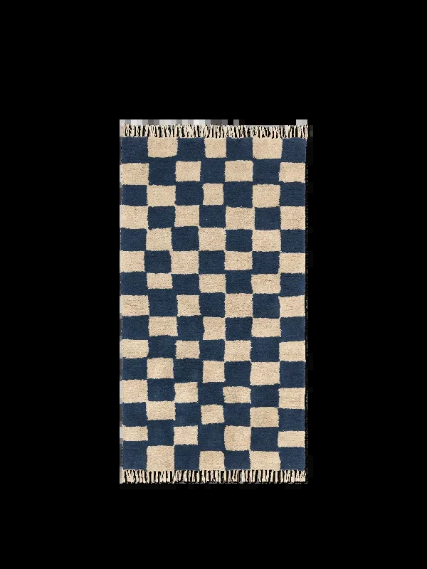 Mara Washable Rug – Deep Blue/Warm Sand