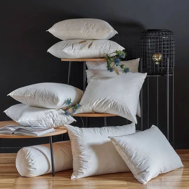 Oreiller ferme en duvet et percale biologique Cléo – Ferme – 60 x 60 cm