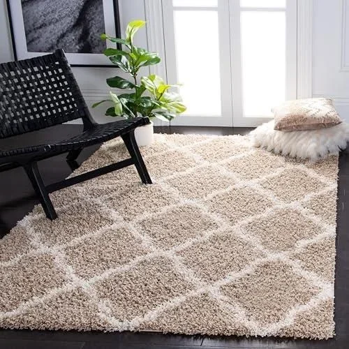 SGD257 Dallas Shag Tapis dintérieur rectangulaire tissé à Poils Longs Beige/Ivoire 155 x 229 cm