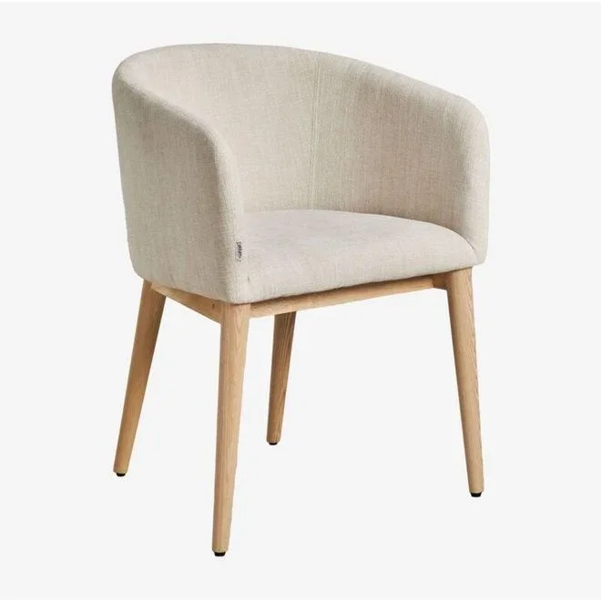 Sklum – Chaise de salle à manger rembourrée Bunia avec accoudoirs Bois Naturel