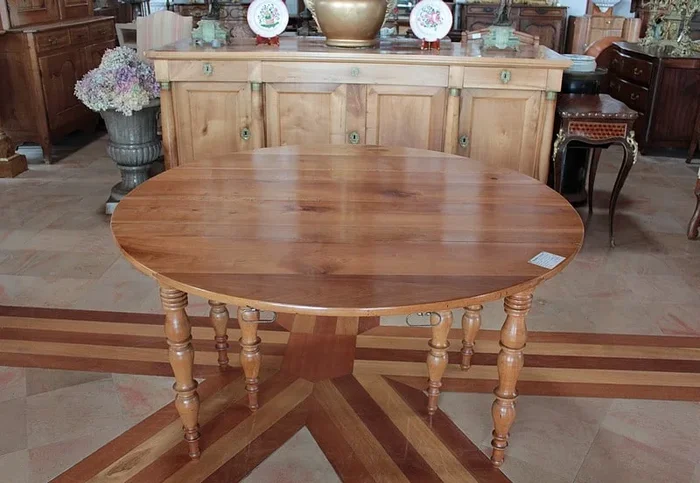 Table Louis-Philippe en Merisier XIXe