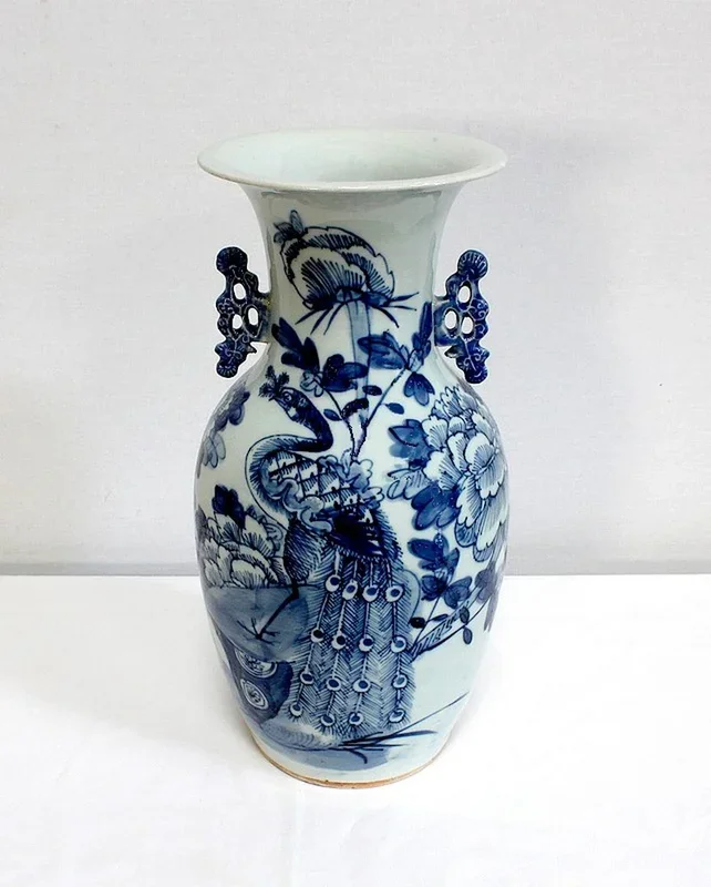 Vase Balustre en Porcelaine Chinoise – XIXe